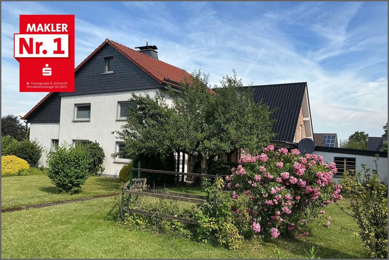 Gepflegtes Einfamilienhaus mit großem Garten